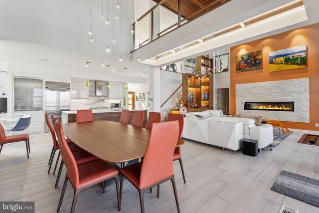 5115 HOLLY DR, West River, MD 20778