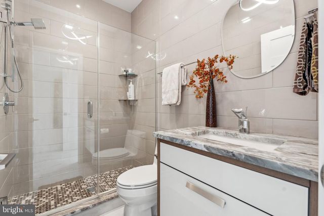 5115 HOLLY DR, West River, MD 20778