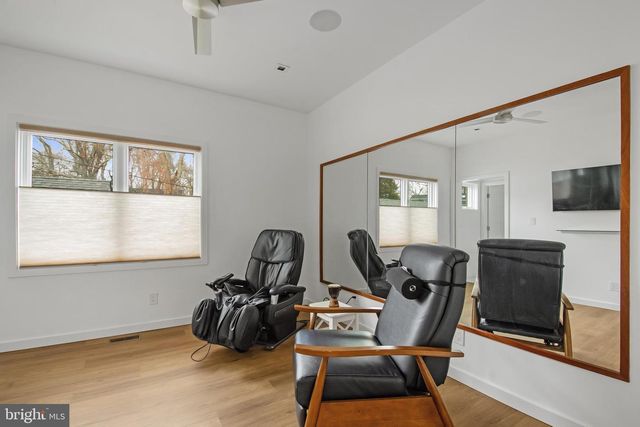 5115 HOLLY DR, West River, MD 20778