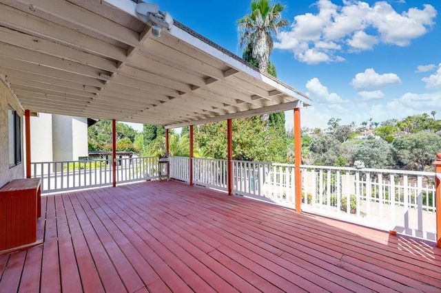 1605 Havenwood Dr, Oceanside, CA 92056