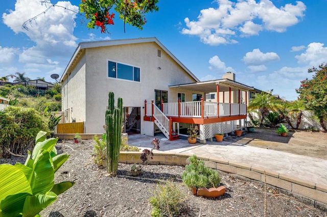 1605 Havenwood Dr, Oceanside, CA 92056