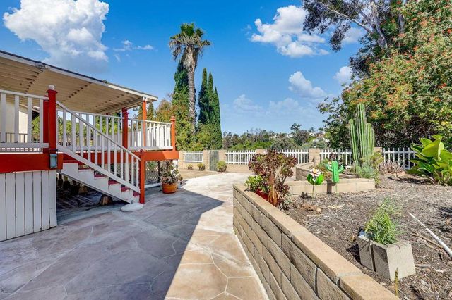 1605 Havenwood Dr, Oceanside, CA 92056