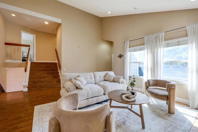 1605 Havenwood Dr, Oceanside, CA 92056
