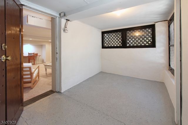 371 Essex Ave, Bloomfield Twp., NJ 07003