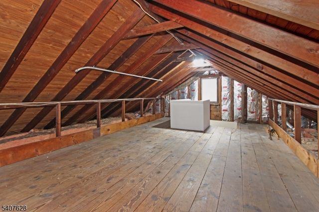 371 Essex Ave, Bloomfield Twp., NJ 07003