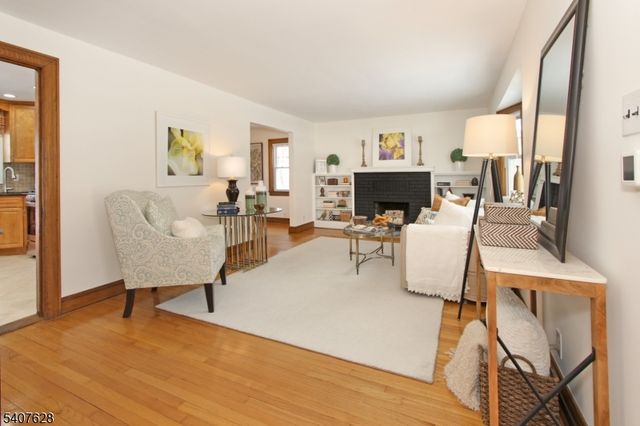 371 Essex Ave, Bloomfield Twp., NJ 07003