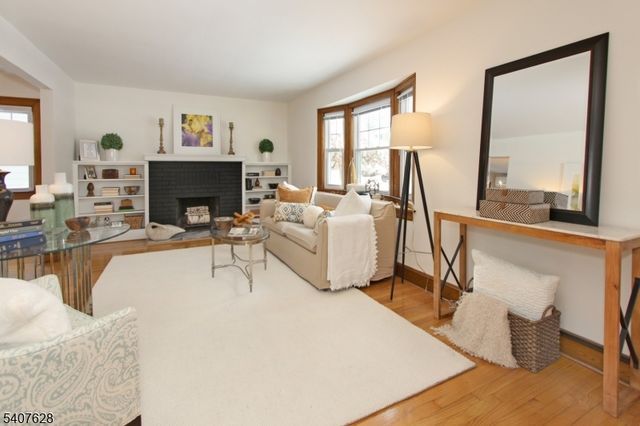 371 Essex Ave, Bloomfield Twp., NJ 07003