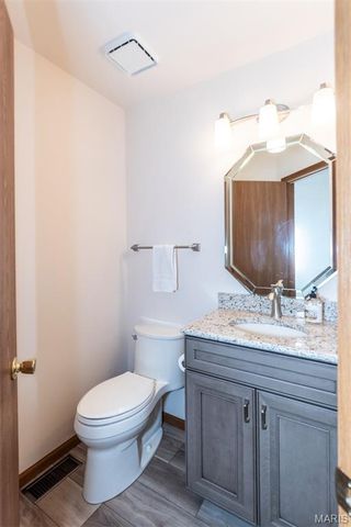 4044 Morningview Court, St Louis, MO 63129