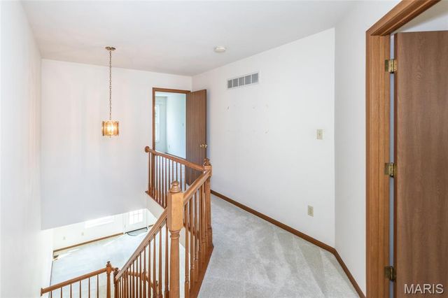 4044 Morningview Court, St Louis, MO 63129
