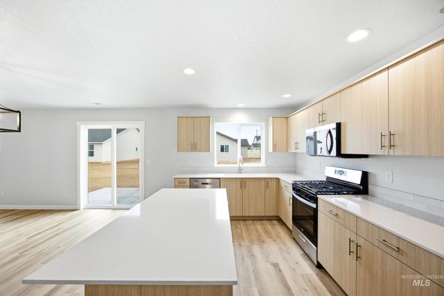 15364 Patriot Ave, Nampa, ID 83651