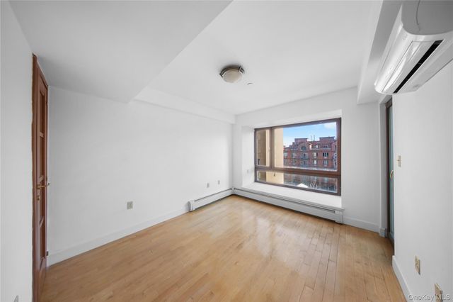140-22 Beech Avenue 7A, Flushing, NY 11355