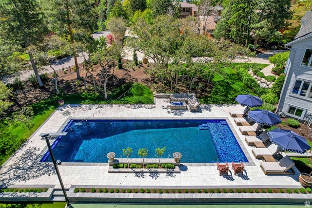 23 E ALTAWOOD LN, Sandy, UT 84092