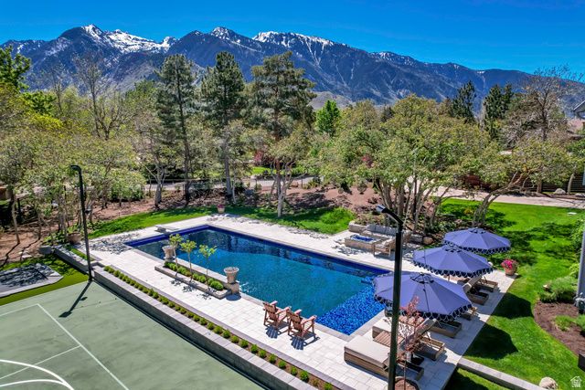 23 E ALTAWOOD LN, Sandy, UT 84092