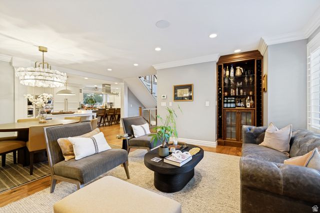 23 E ALTAWOOD LN, Sandy, UT 84092