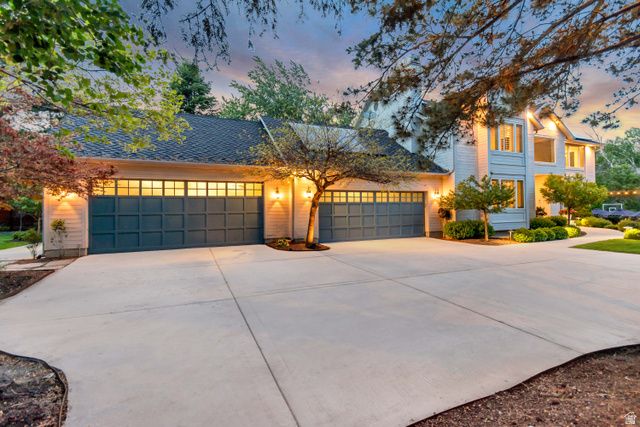 23 E ALTAWOOD LN, Sandy, UT 84092