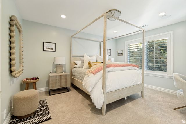 23 E ALTAWOOD LN, Sandy, UT 84092