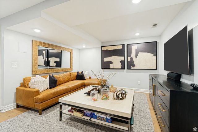 23 E ALTAWOOD LN, Sandy, UT 84092