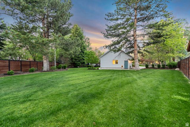 23 E ALTAWOOD LN, Sandy, UT 84092