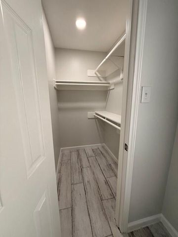 8315 Broken Timber Way, Houston, TX 77095