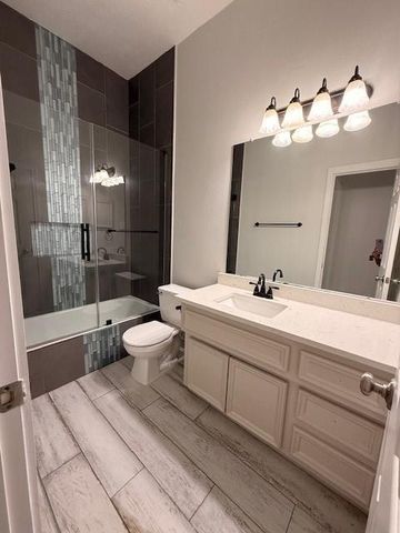 8315 Broken Timber Way, Houston, TX 77095