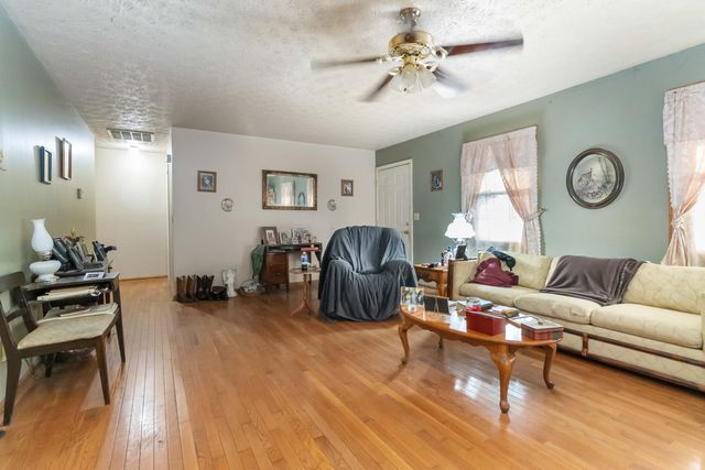 185 Bowen Spur Road, Stanford, KY 40484