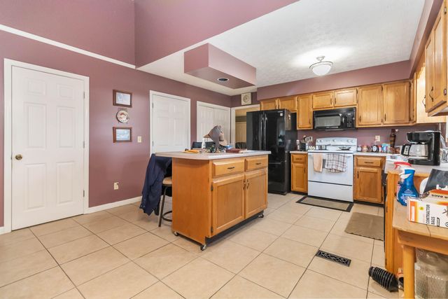 185 Bowen Spur Road, Stanford, KY 40484