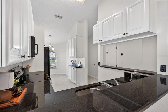 13201 SHARONDALE COURT, Riverview, FL 33579