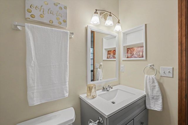 5366 Water Valley Drive, Tallahassee, FL 32303