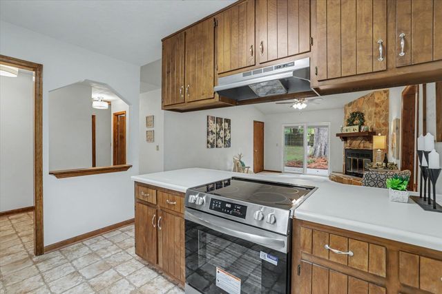 5366 Water Valley Drive, Tallahassee, FL 32303