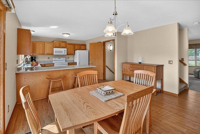 3545 Mammoth Trail, Madison, WI 53719