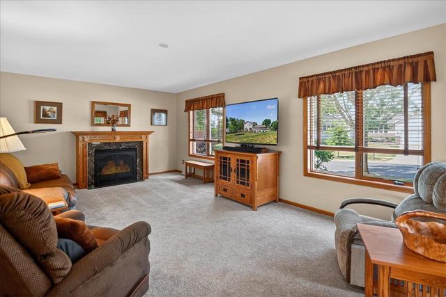 3545 Mammoth Trail, Madison, WI 53719