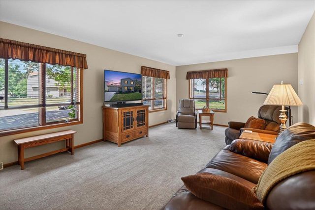 3545 Mammoth Trail, Madison, WI 53719