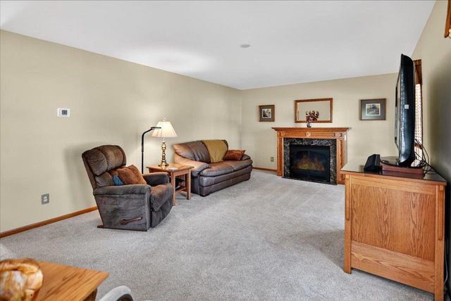 3545 Mammoth Trail, Madison, WI 53719