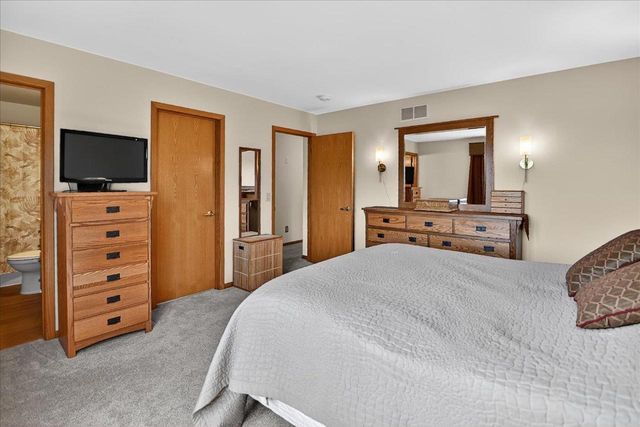3545 Mammoth Trail, Madison, WI 53719
