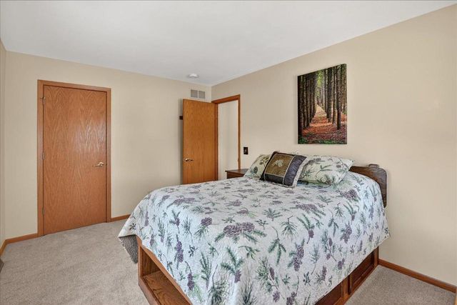 3545 Mammoth Trail, Madison, WI 53719