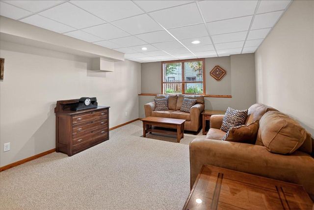 3545 Mammoth Trail, Madison, WI 53719