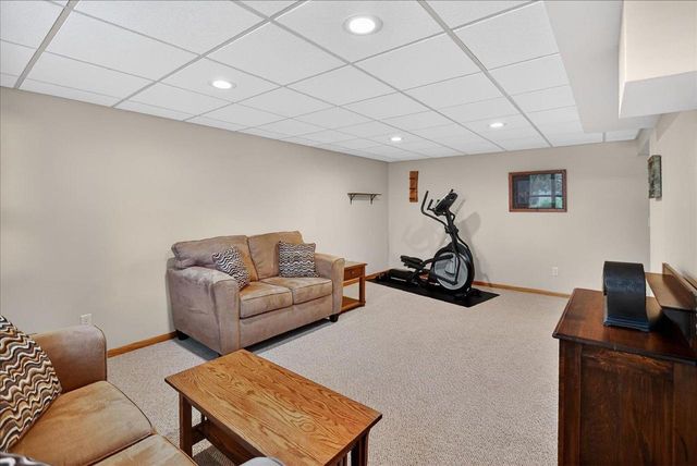3545 Mammoth Trail, Madison, WI 53719