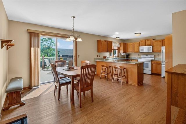 3545 Mammoth Trail, Madison, WI 53719