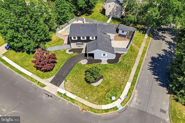5 JEFFERSON DR, Clementon, NJ 08021