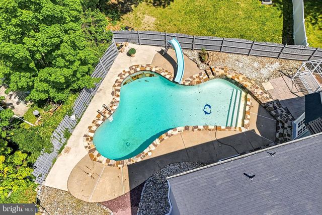 5 JEFFERSON DR, Clementon, NJ 08021
