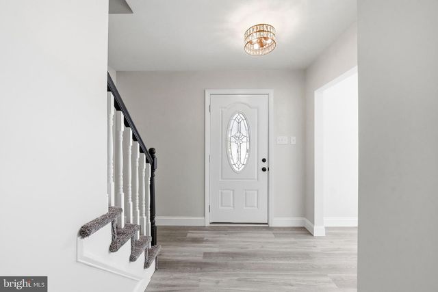 5 JEFFERSON DR, Clementon, NJ 08021