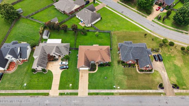9189 William Paul Drive, Olive Branch, MS 38654