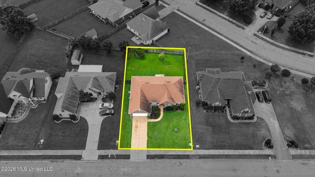 9189 William Paul Drive, Olive Branch, MS 38654
