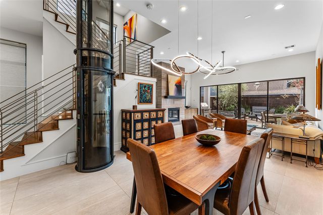 917 Peden Street, Houston, TX 77006