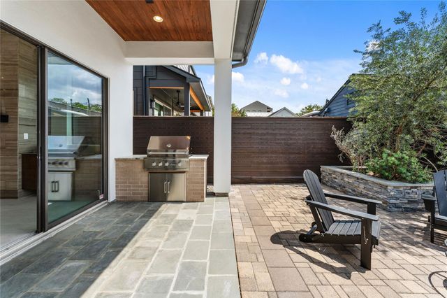 917 Peden Street, Houston, TX 77006