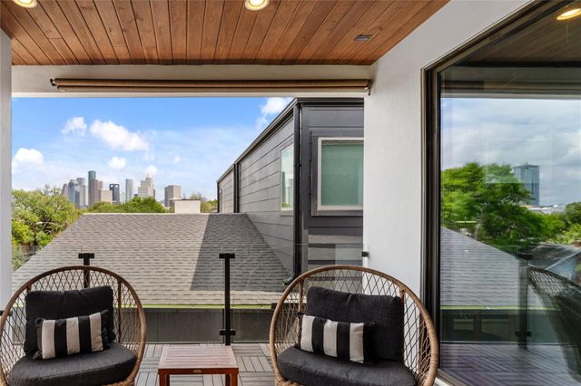 917 Peden Street, Houston, TX 77006