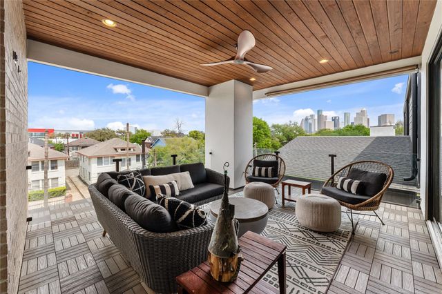 917 Peden Street, Houston, TX 77006