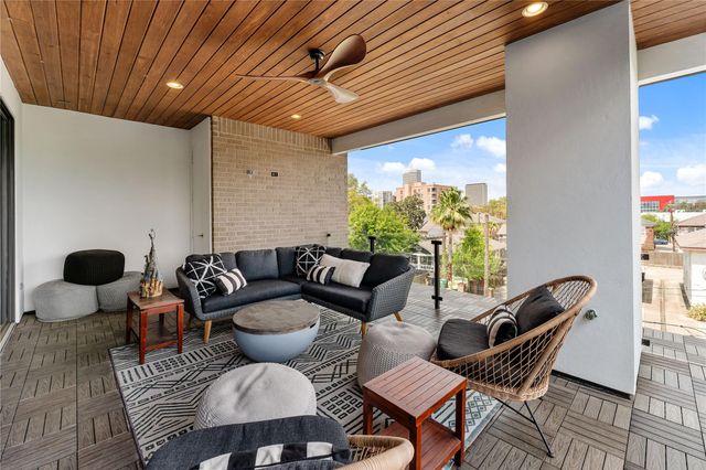 917 Peden Street, Houston, TX 77006