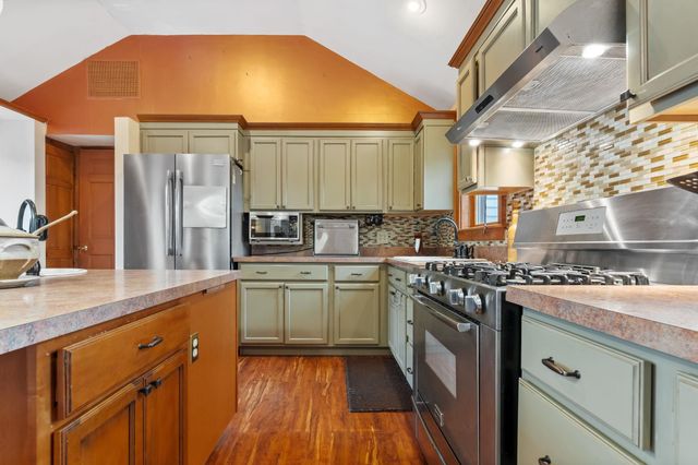 56 Haigh Road, Brentwood, NH 03833