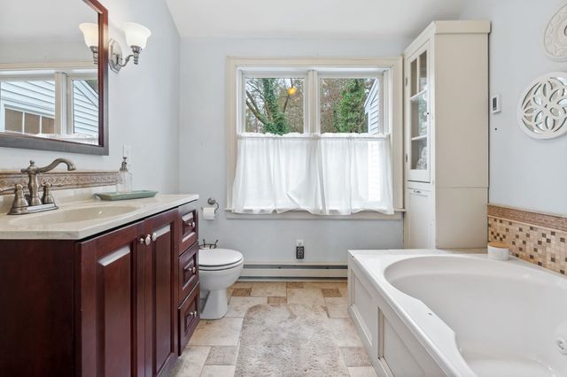 56 Haigh Road, Brentwood, NH 03833